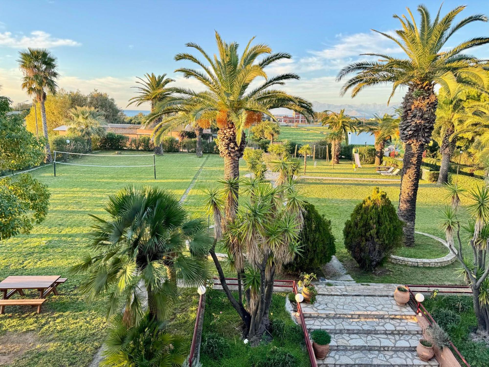 Villa Pami Almiros Beach Exterior photo
