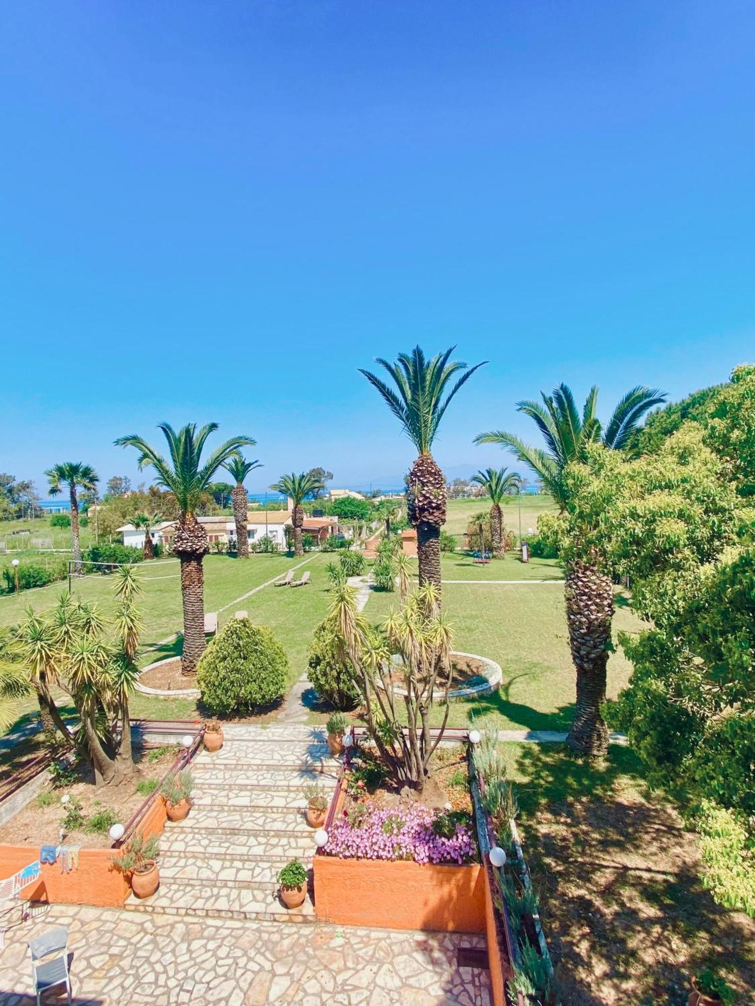 Villa Pami Almiros Beach Exterior photo